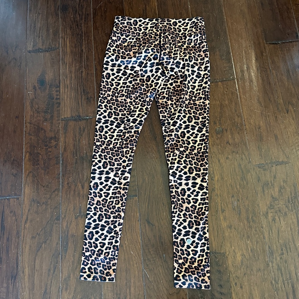 Vie active rockell Leopard leggings size s - Picture 5 of 7